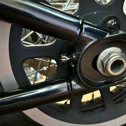 Rear Axle Tensioning Bolts Fits Softail M8